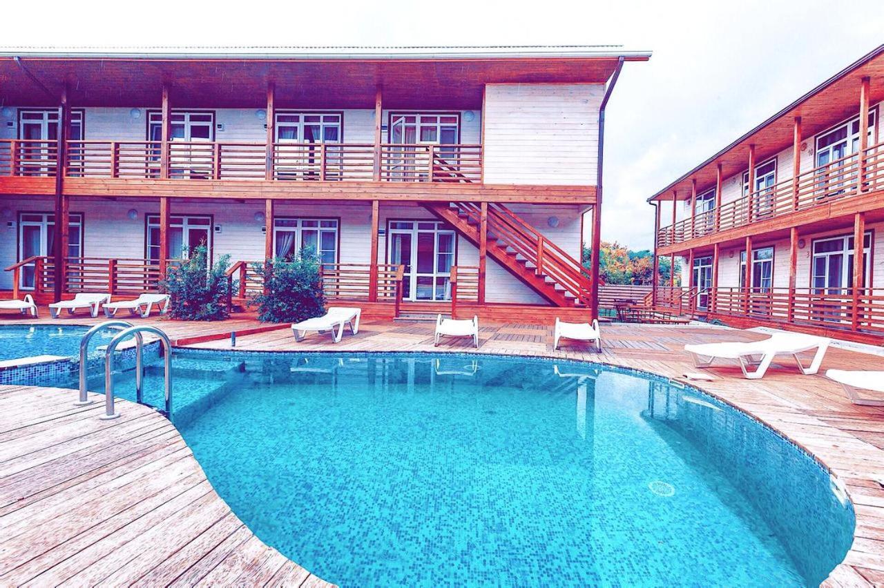 Guest House Amshin Tsandrypsh Exterior foto