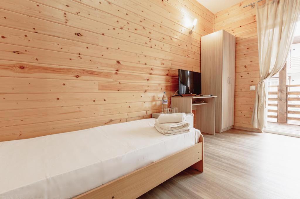 Guest House Amshin Tsandrypsh Exterior foto