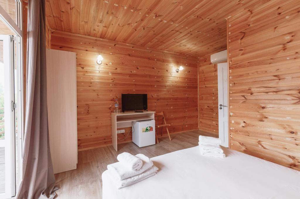 Guest House Amshin Tsandrypsh Exterior foto